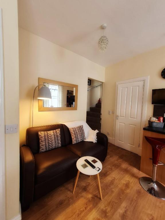 Hebridean Town House room 1