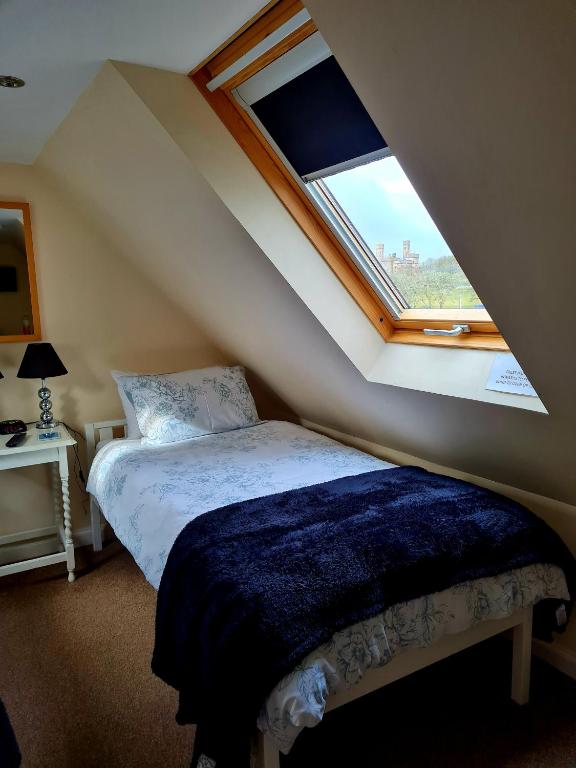 Hebridean Town House room 6